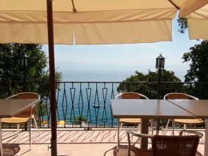 05. Juli 2018 - Eine Aufnahme von der Terrasse der Villa Inge für unsere lieben Gäste aus Aalen-Unterkochen. Wir wissen, dass diese Aussicht dort vermisst wird. Liebe Grüße aus Mošćenička Draga!